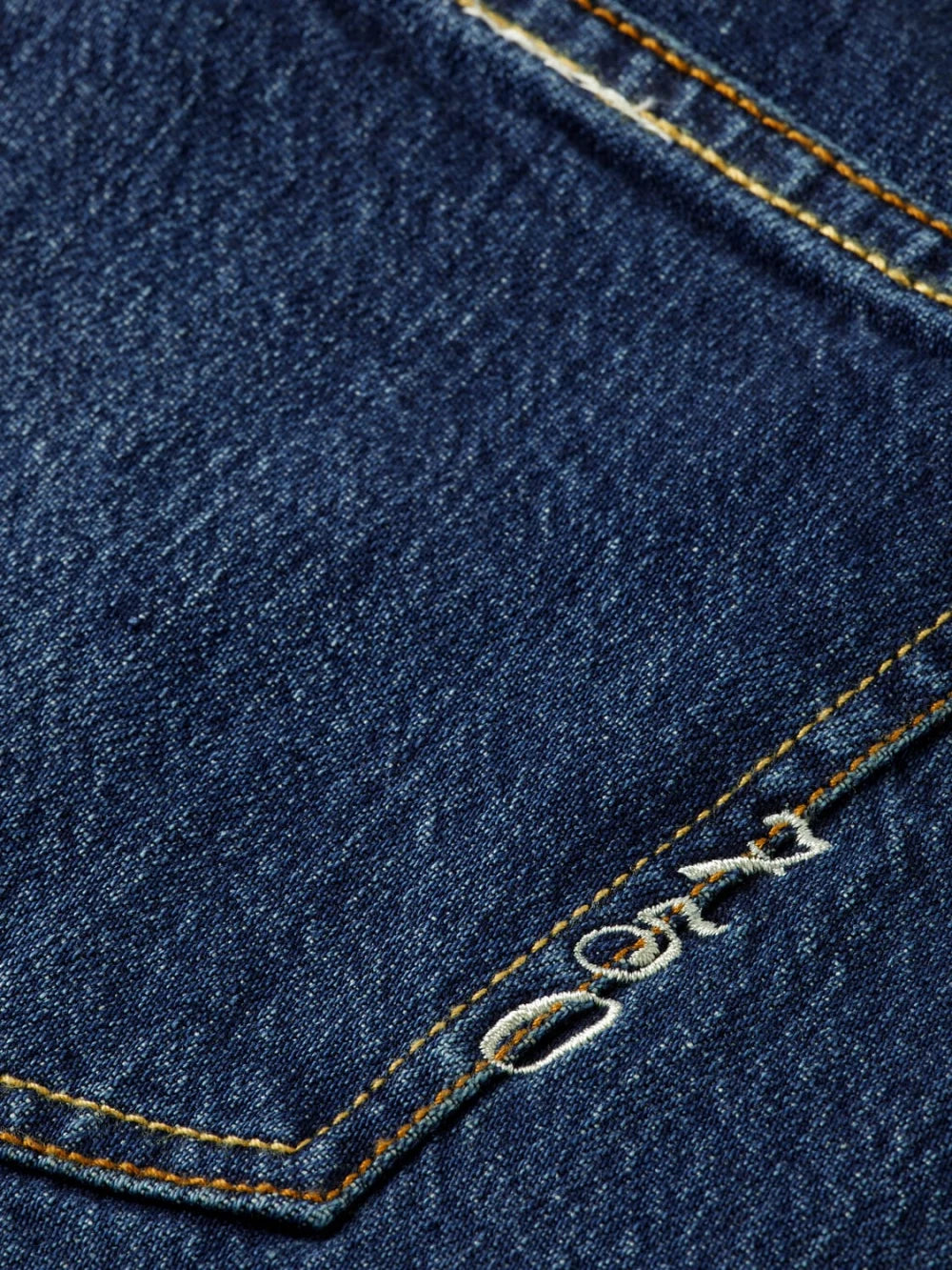 let-it-rain-750-years-celebration detail shot by Scotch & Soda