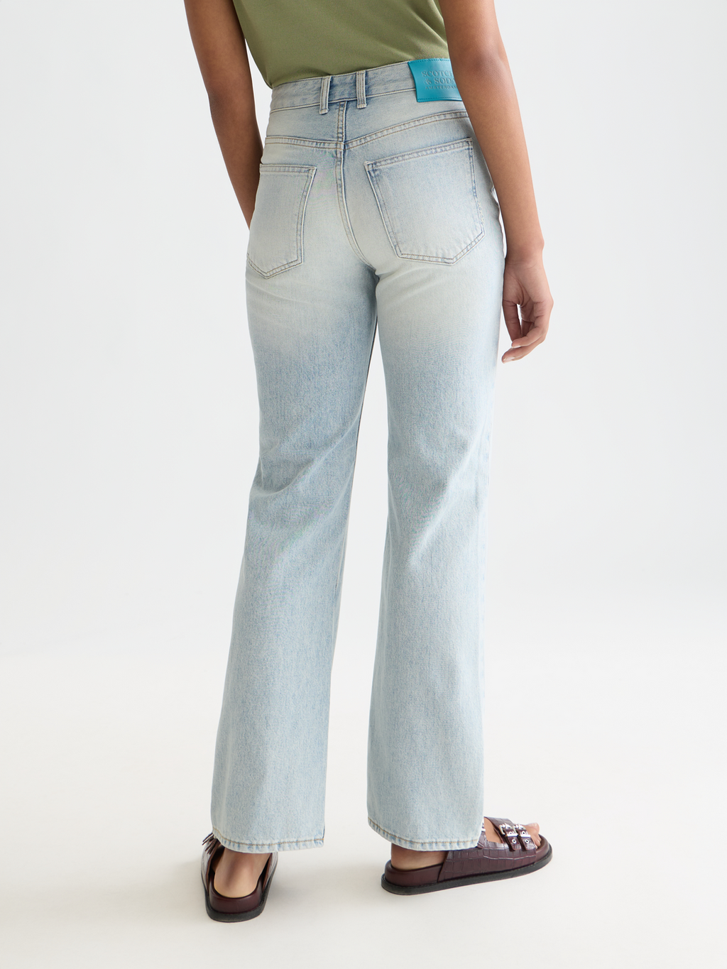 The Glow bootcut denim
