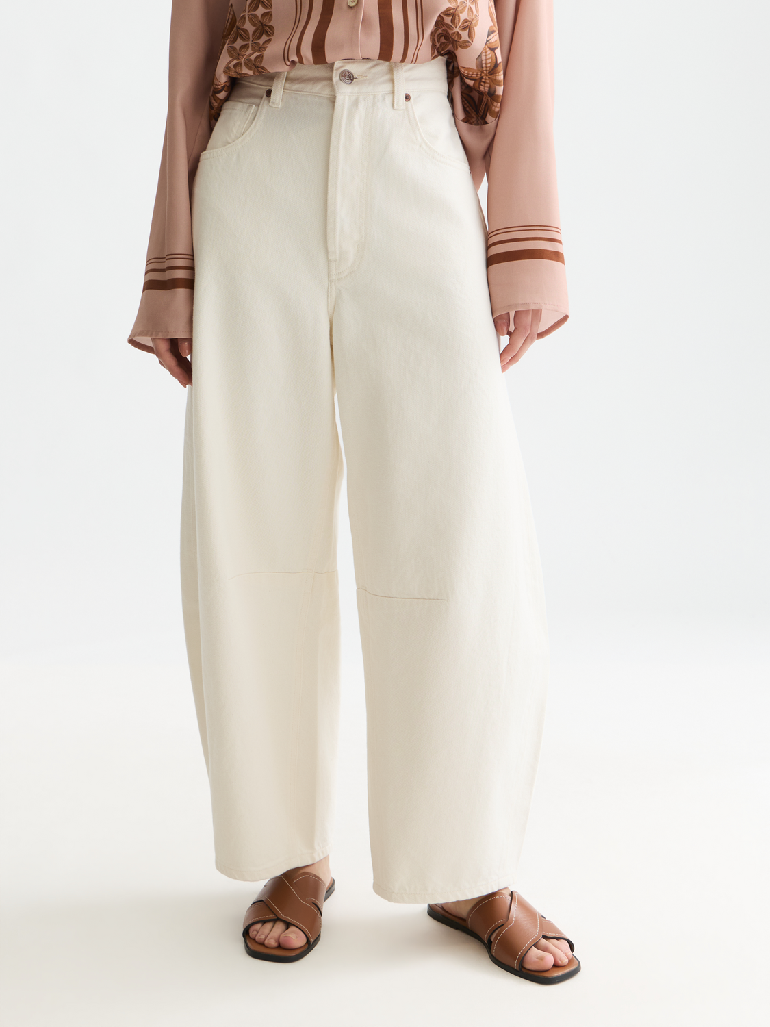 Eve barrel leg denim